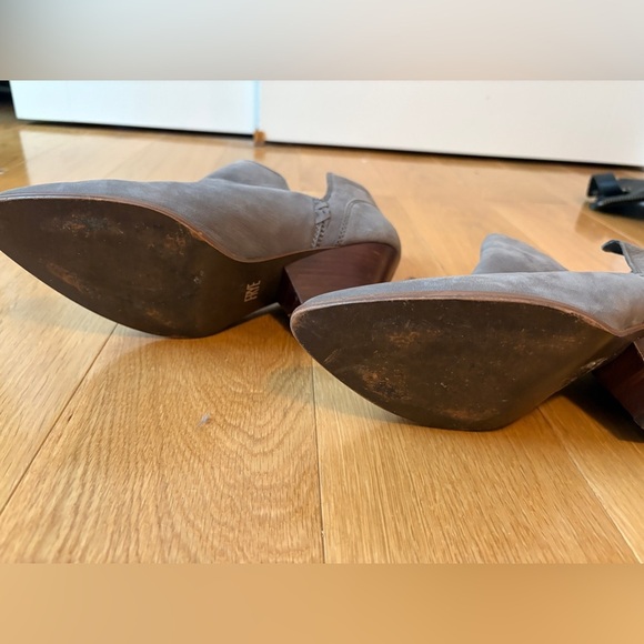 Frye Reina Ankle Bootie - Picture 4 of 7